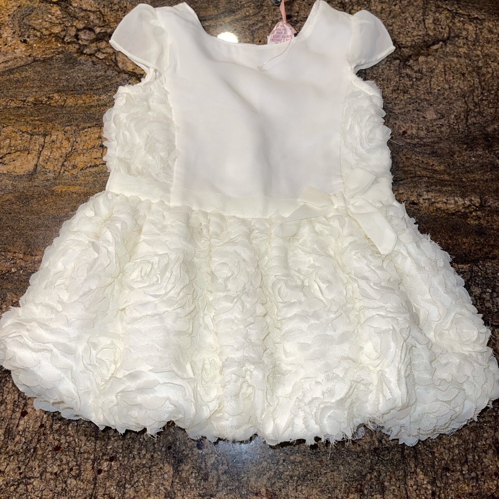 Jillian's Closet cream color bubble dress 24 M